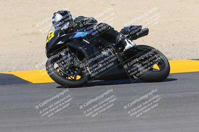 media/Oct-09-2022-SoCal Trackdays (Sun) [[95640aeeb6]]/Turns 9 and 10 (1050am)/